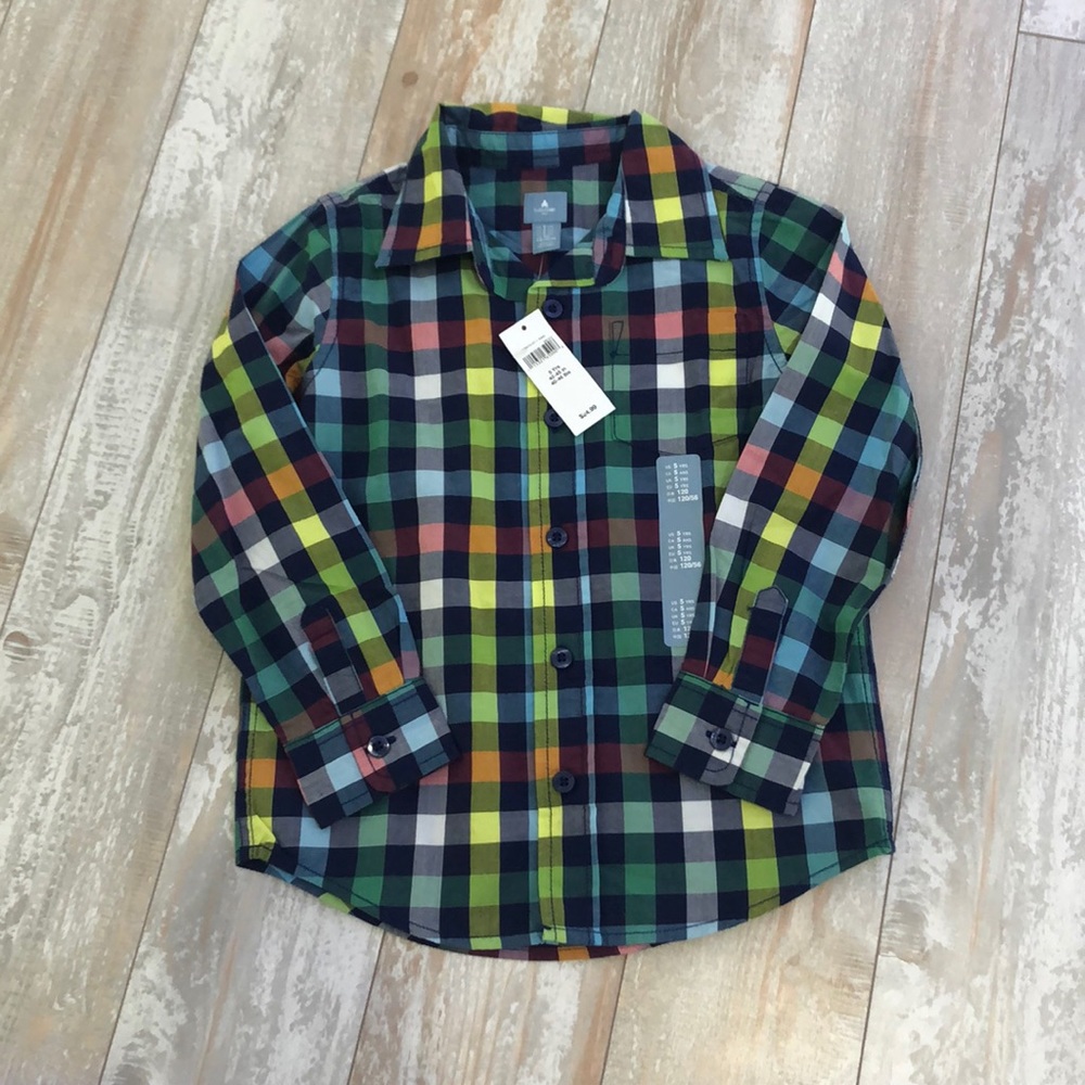 NWT GAP plaid button down size 5T
